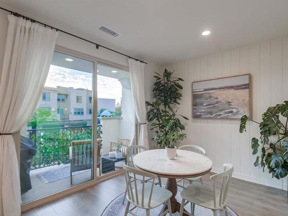 317 Brookside Way, Santee CA 92071