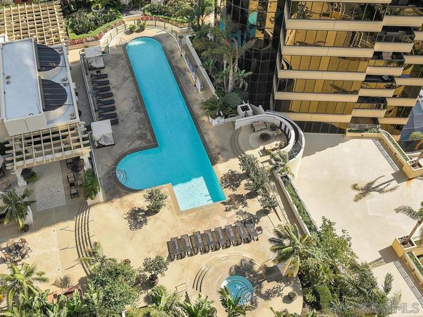 100 Harbor Drive 1906, San Diego CA 92101
