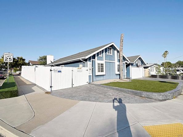 6387 Anvil Lake Ave, San Diego CA 92119