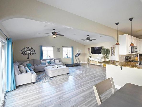 6387 Anvil Lake Ave, San Diego CA 92119