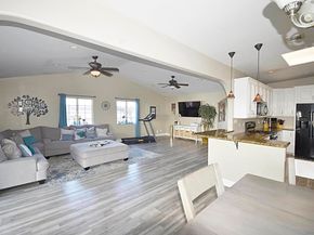 6387 Anvil Lake Ave, San Diego CA 92119