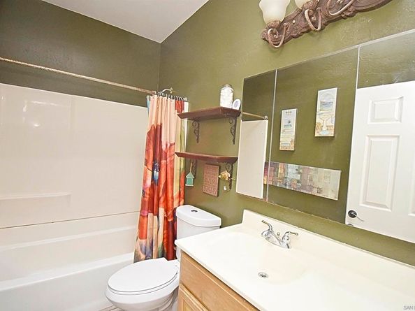 6387 Anvil Lake Ave, San Diego CA 92119