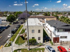 8325 Avalon Boulevard, Los Angeles CA 90003