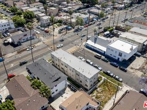 8325 Avalon Boulevard, Los Angeles CA 90003