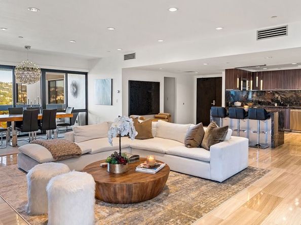 10445 Wilshire Boulevard 1905, Los Angeles CA 90024