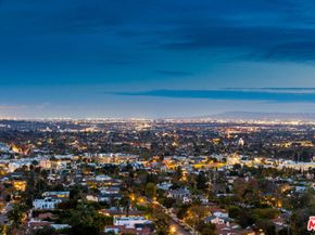 10445 Wilshire Boulevard 1905, Los Angeles CA 90024