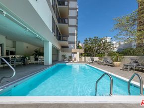 10445 Wilshire Boulevard 1905, Los Angeles CA 90024