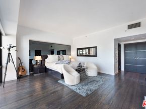 10445 Wilshire Boulevard 1905, Los Angeles CA 90024