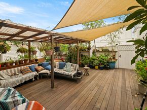 1722 Nichols Canyon Road, Los Angeles CA 90046
