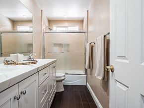 22 Hunter, Irvine CA 92620