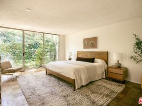 832 Canon Drive, Pasadena CA 91106