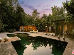 832 Canon Drive, Pasadena CA 91106