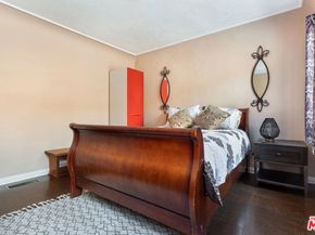 1309 Carmona Avenue, Los Angeles CA 90019