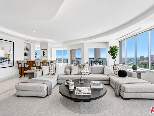 10724 Wilshire Boulevard 1607, Los Angeles CA 90024