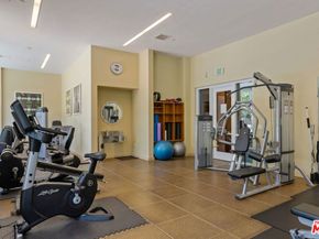 1705 Ocean Avenue 209, Santa Monica CA 90401
