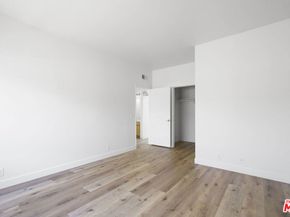22705 Del Valle Street, Woodland Hills CA 91364