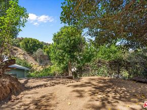 8506 Oak Court, Los Angeles CA 90046