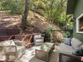 8506 Oak Court, Los Angeles CA 90046