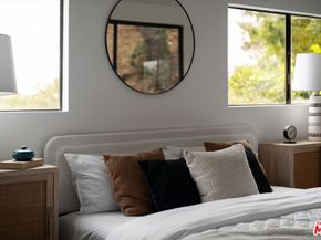 8506 Oak Court, Los Angeles CA 90046