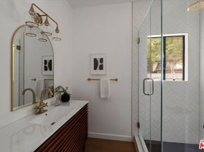 8506 Oak Court, Los Angeles CA 90046