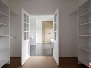 8506 Oak Court, Los Angeles CA 90046