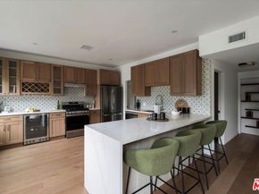 8506 Oak Court, Los Angeles CA 90046