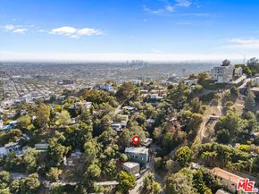 8506 Oak Court, Los Angeles CA 90046