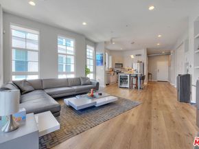 13020 Pacific 303, Playa Vista CA 90094
