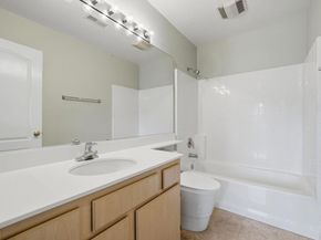 2914 Pearl Place, Carlsbad CA 92009