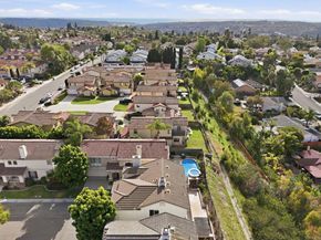 2914 Pearl Place, Carlsbad CA 92009