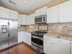 2914 Pearl Place, Carlsbad CA 92009
