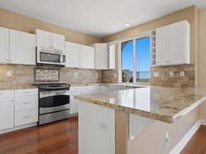 2914 Pearl Place, Carlsbad CA 92009