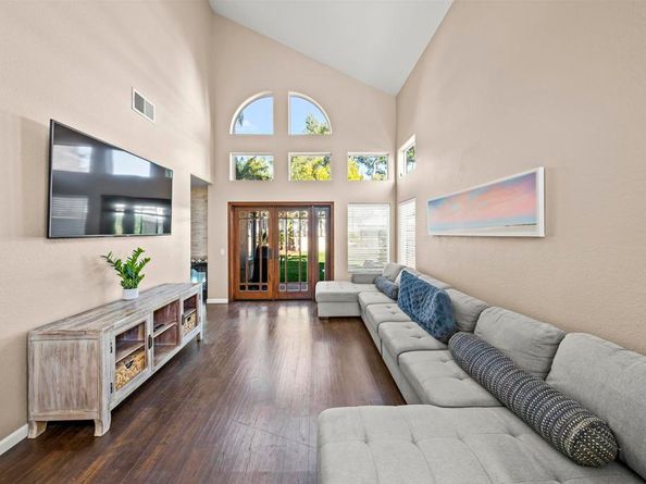 1899 Corte Torero, Oceanside CA 92056