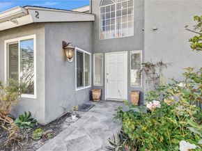 2626 Santa Ana Avenue 2, Costa Mesa CA 92627