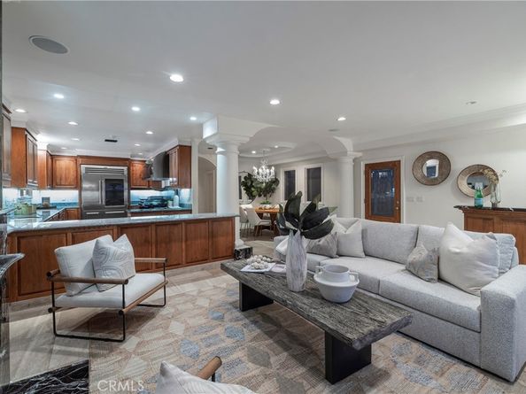 339 Via Lido Soud, Newport Beach CA 92663