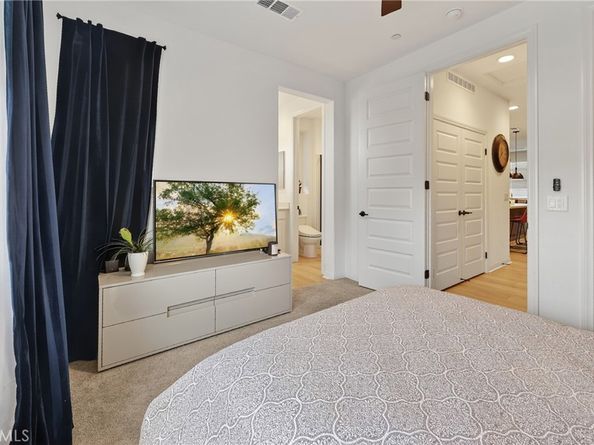 382 Moonflower, Rancho Mission Viejo CA 92694