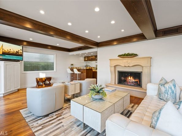 218 Evening Star Lane, Newport Beach CA 92660