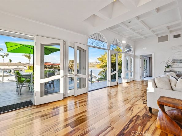 218 Evening Star Lane, Newport Beach CA 92660