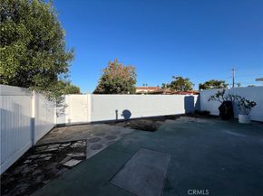 1741 Tustin 10C, Costa Mesa CA 92627