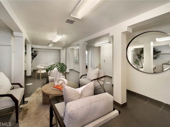 980 Catalina Street, Laguna Beach CA 92651