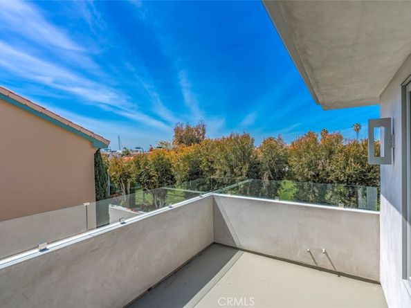 120 Via Trieste, Newport Beach CA 92663