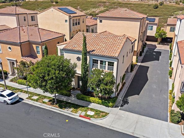 171 Elkhorn, Irvine CA 92618
