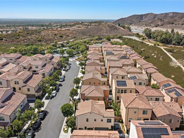 171 Elkhorn, Irvine CA 92618