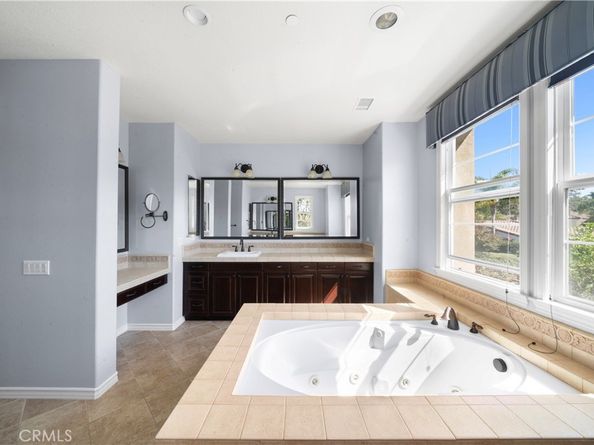 7 Waltham Road, Ladera Ranch CA 92694