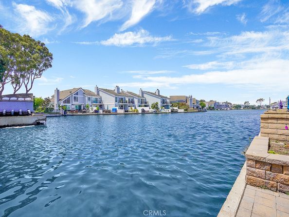 3842 Montego Drive, Huntington Beach CA 92649