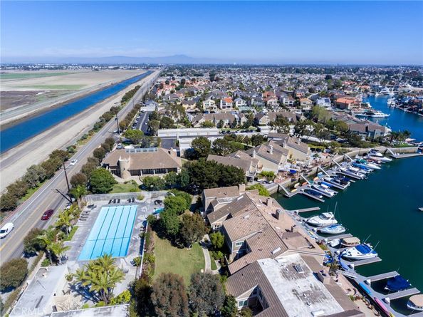 3842 Montego Drive, Huntington Beach CA 92649