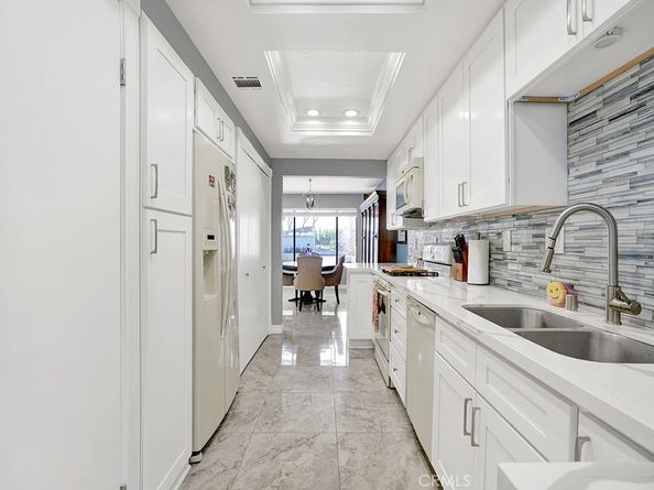 3842 Montego Drive, Huntington Beach CA 92649