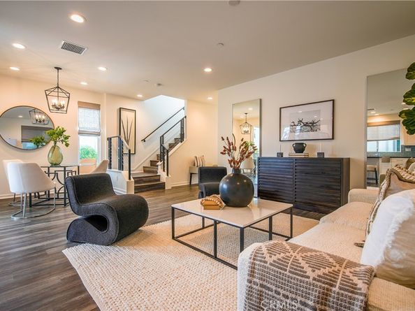 1022 Bridgewater Way, Costa Mesa CA 92627