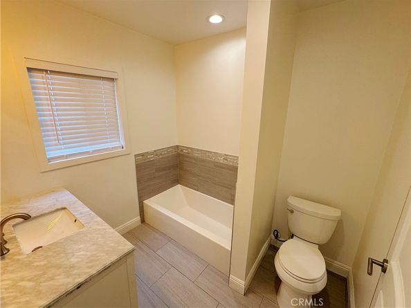 1208 S Cochran Avenue, Los Angeles CA 90019