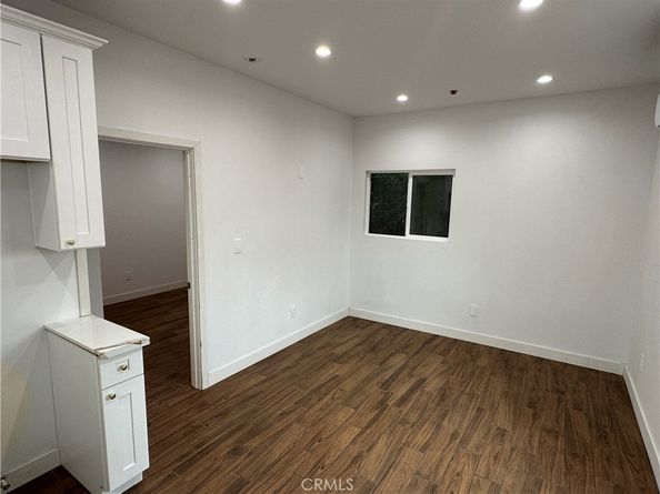 1208 S Cochran Avenue, Los Angeles CA 90019